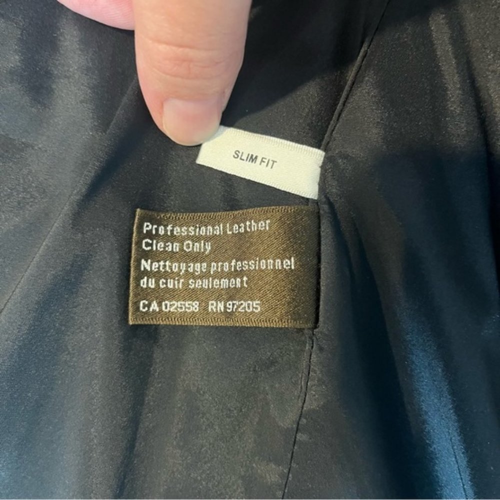 Danier Black Leather Jacket - Picture 12 of 16
